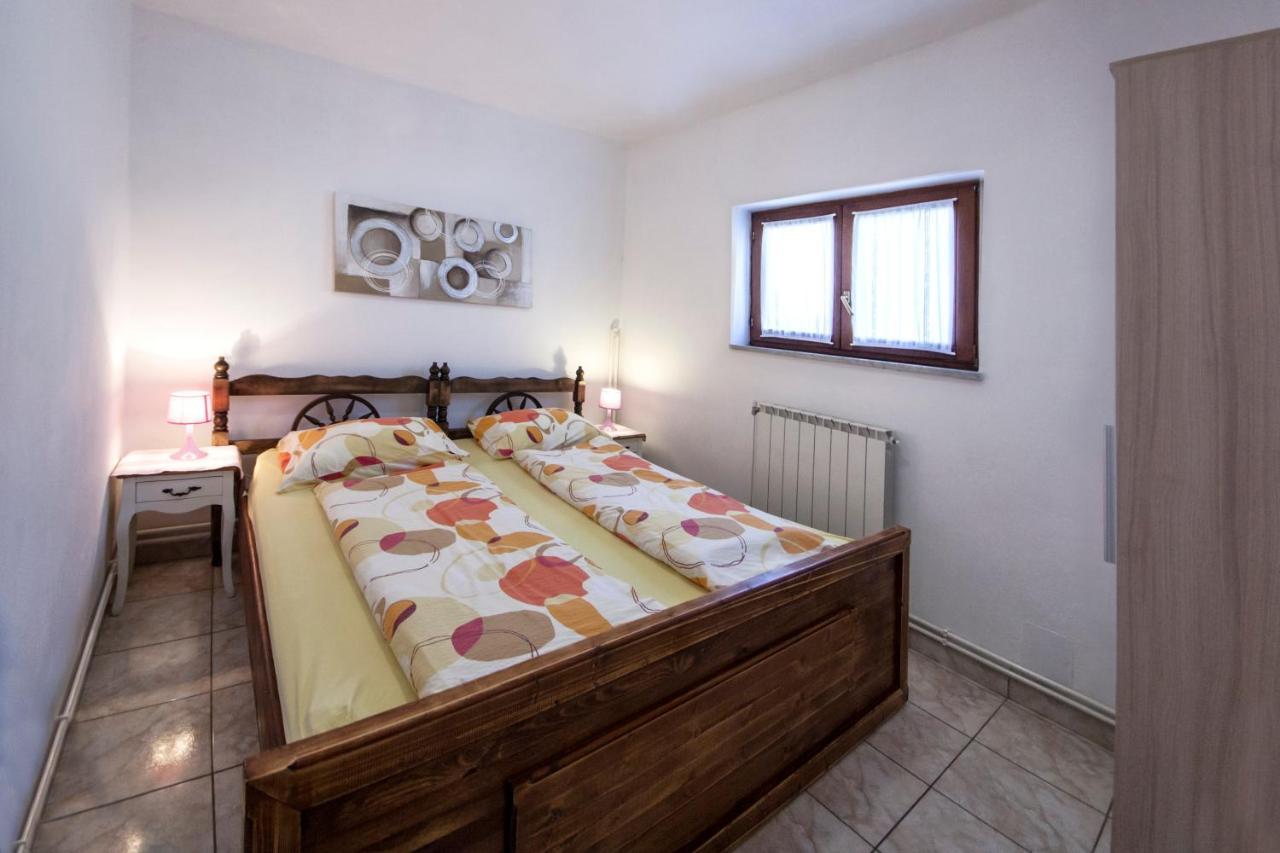 Apartments Kosovka 1398 Pjescana Uvala Buitenkant foto
